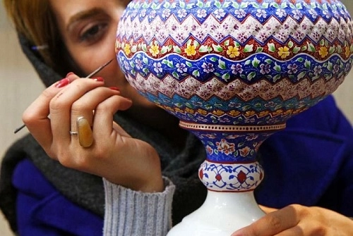 صنایع دستی خوزستان | معرفی 12 صنایع دستی استان خوزستان 12 مینا کاری یکی از صنایع دستی خوزستان